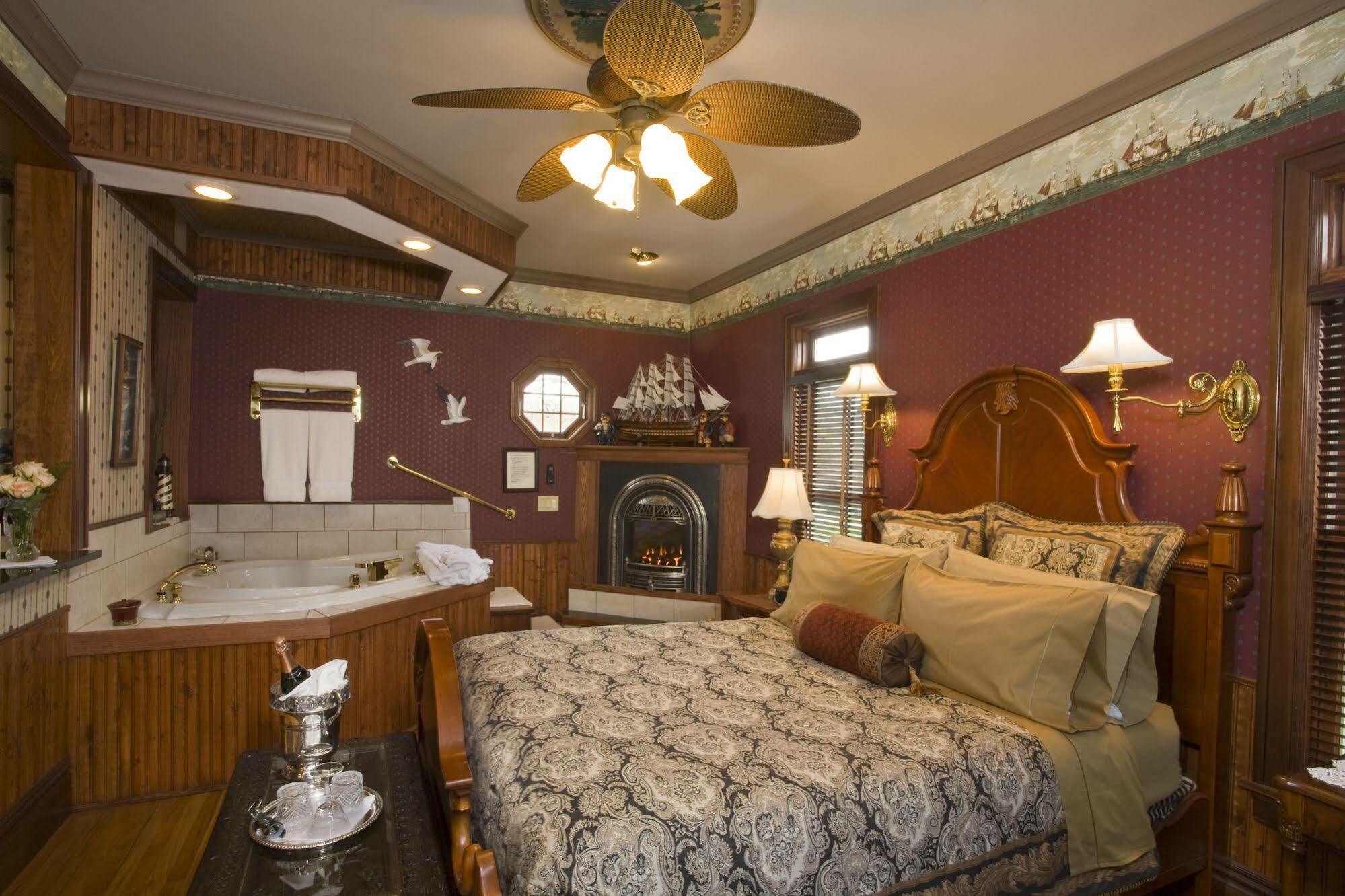 Port City Victorian Inn Muskegon Zewnętrze zdjęcie